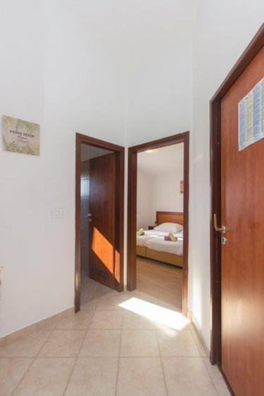 Apartman Belakusic 1 Grebastica Exterior photo